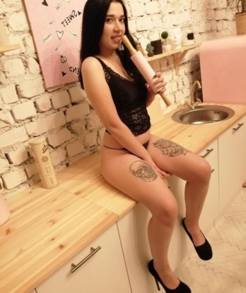 Анкета проститутки Карина - Фото 1, Барнаул, 21 год, №6985
